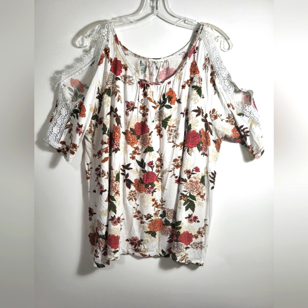 Maurices white & floral print tunic         women's 1X  #2108
